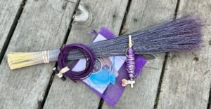 201 KIT ONLY - Amethysts - Reed Plaited Handle Turkey Wing Whisk